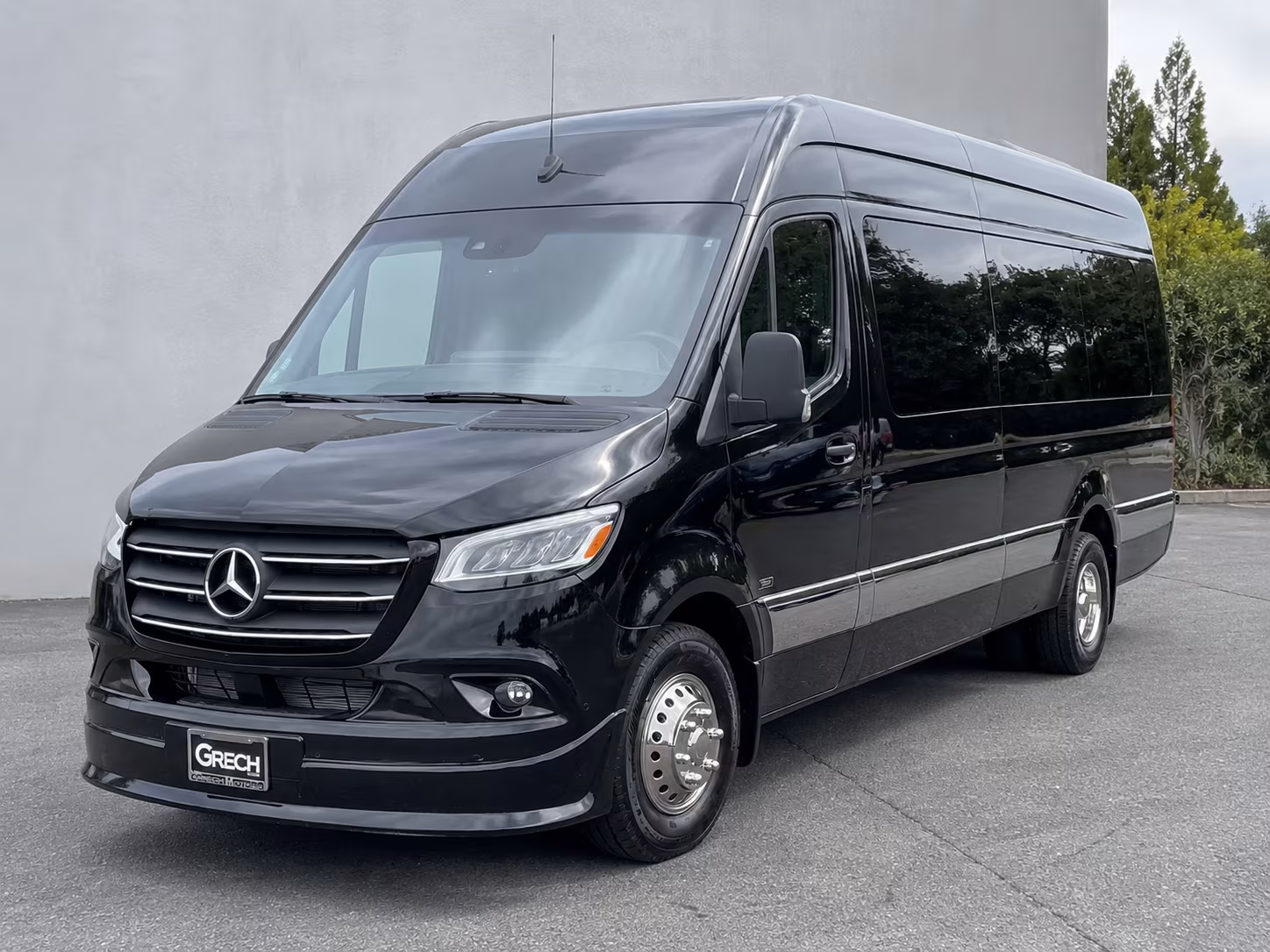 find and book transportation for your next birthday 2