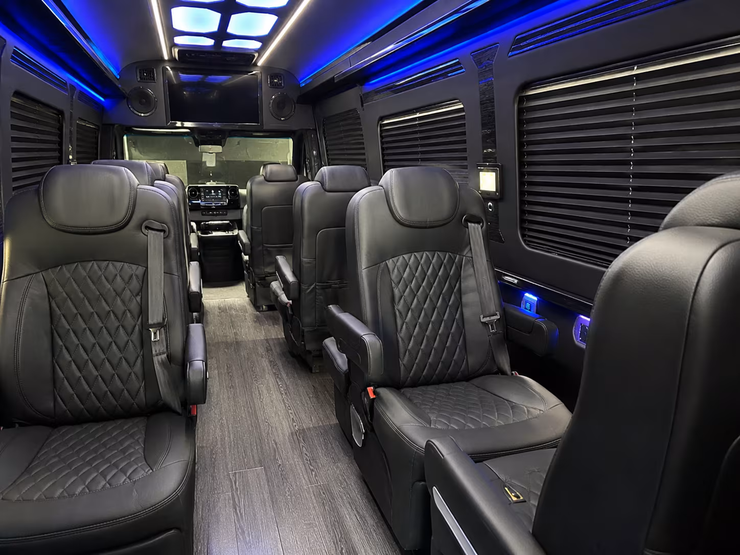 find and book transportation for your next corporate event 1