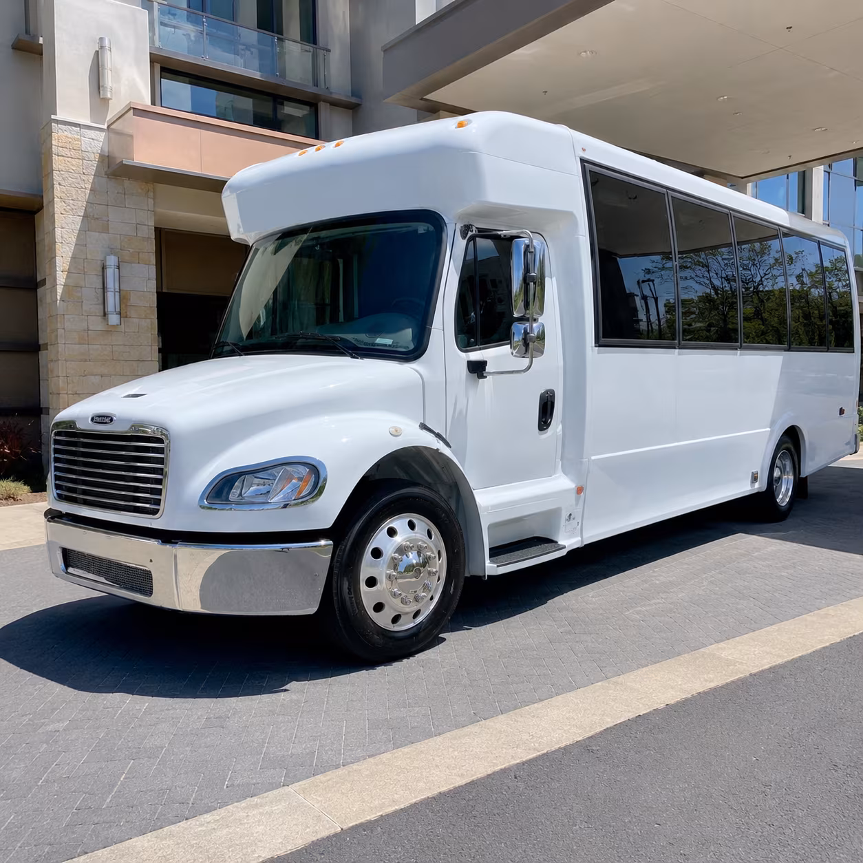 find and book transportation for your next prom 1
