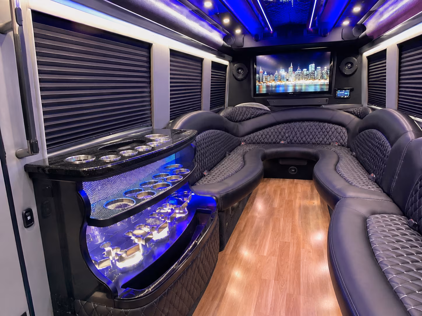 spokane valley prom bus rentals that run on your schedule
